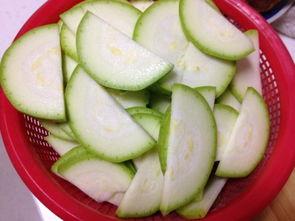 白瓜能炒着吃的吗视频讲解,美味家常菜的制作方法